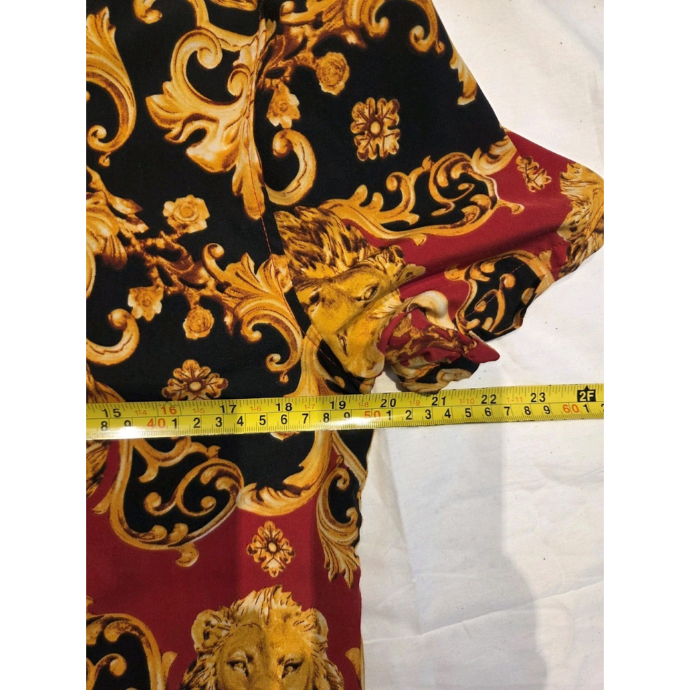 Drill Clothing Company Shirt Size Small Red and Black Gold Scepter Lion - Picture 7 of 7